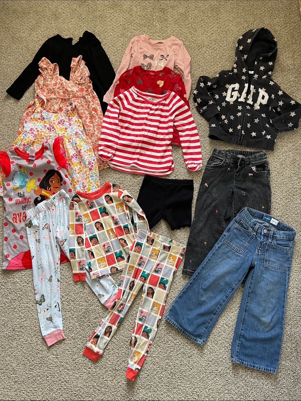 Toddler Girl Clothing Bundle size 4T/4, 14 piece clothing lot for girls